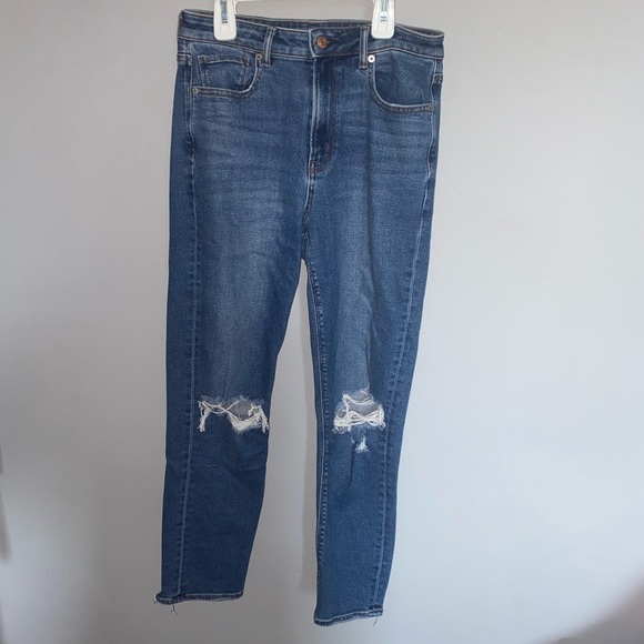 American Eagle Outfitters Denim - American Eagle Ripped Mom Jeans
